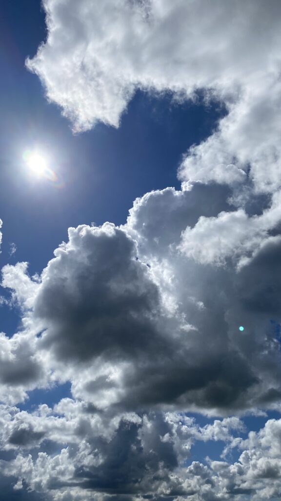 Junihimmel sommer